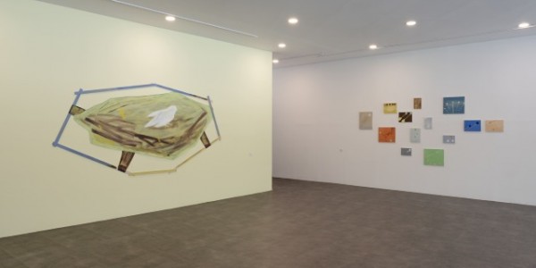 2. 김민수, 전시 전경 둥지_바람을 견디며, 2024, 캔버스, 나무에 아크릴, 175x345cm 악기가 되어버린 화살 2, 1~13~.jpg