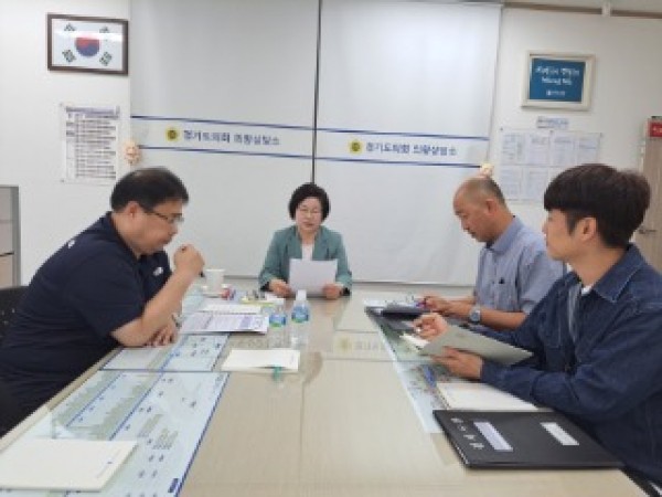 250923 김옥순 의원, 청소년 시설 서비스 향상 및 지역 현안 간담회 개최(1).jpg