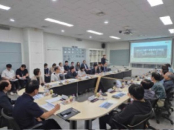 5-1. 24일 용인특례시 기흥구가 소규모 공동주택 주민 간담회를 개최했다..jpg