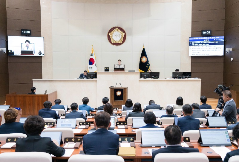 20251024 용인특례시의회, 제296회 임시회 폐회(1).jpg