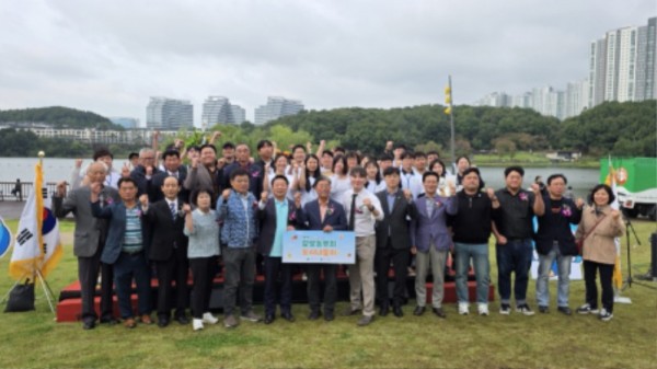 251020 방성환 의원, “청년농업이 경기도 농업의 미래이자 경쟁력”.jpg