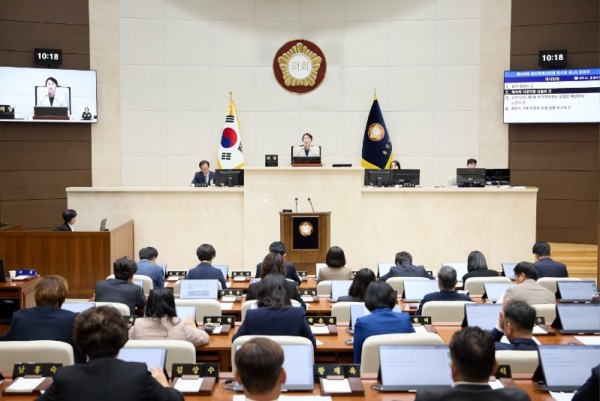 20251020 용인특례시의회, 제296회 임시회 개회(1).jpg