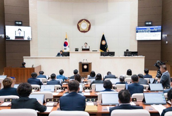 20251024 용인특례시의회, 제296회 임시회 폐회(1).jpg