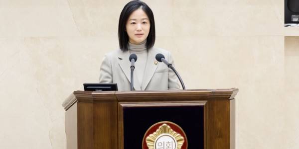 사진1. 용인특례시의회 기주옥 의원이 24일 열린 제296회 임시회 제2차 본회의에서 5분 자유발언을 하고 있다..jpg