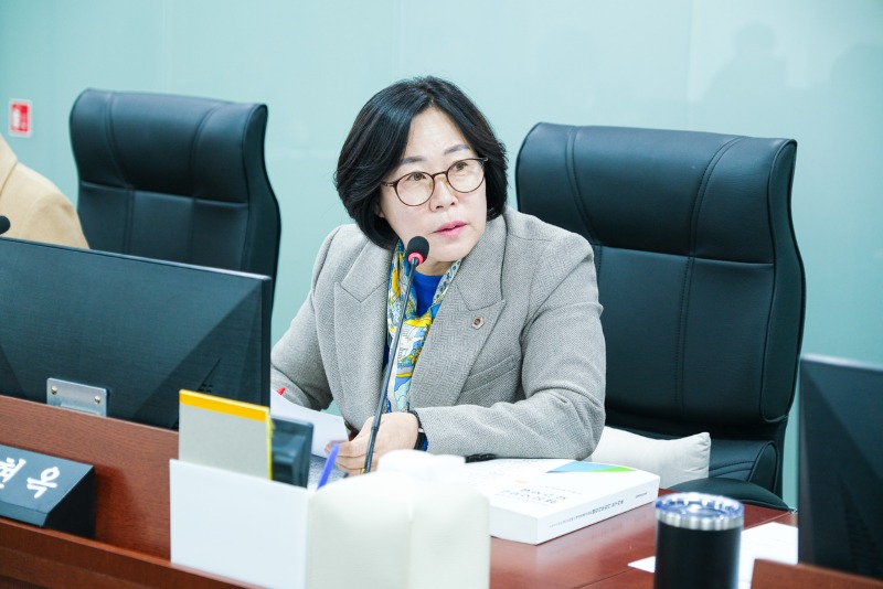 251110 서현옥 의원, 경기도는 방관자 전력,용수 대책없이 용인 반도체 산단 추진. 평택 현실적 대안지.jpg
