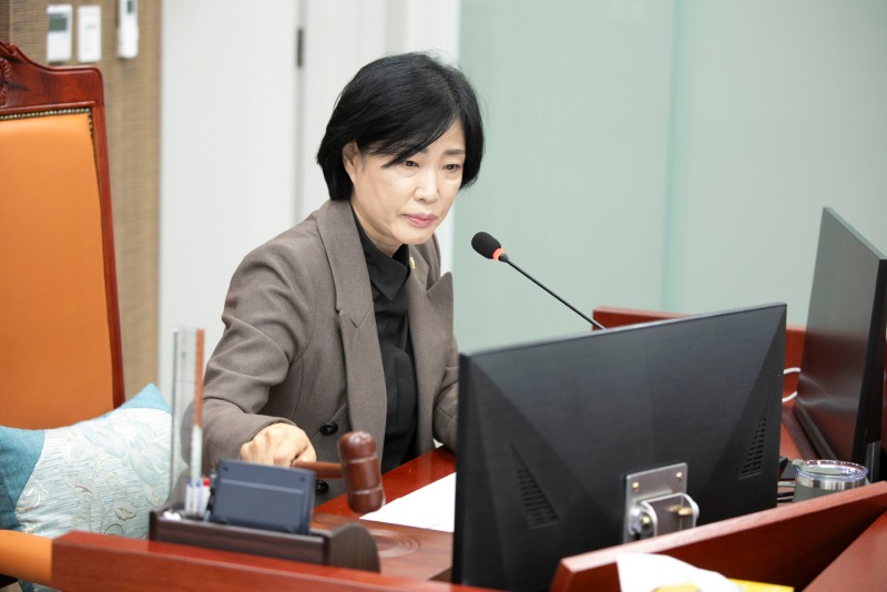 251118 이경혜 의원, 2026년 장애인·노인·취약계층 사업 예산 삭감 심각.jpg