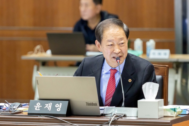 251120 윤재영 의원, “기초 행정부터 바로 세워야 도민 신뢰 지킬 수 있다”.jpg
