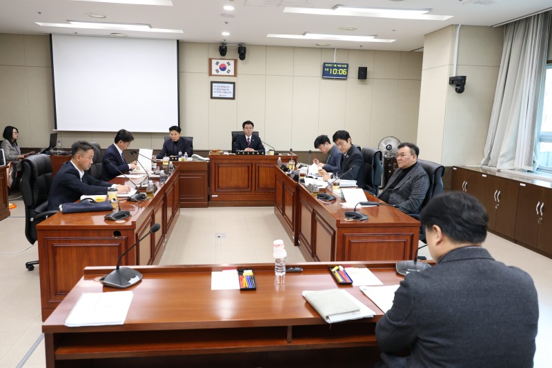 20251119 2025년 행정사무감사 3일차(3)도시건설위원회.jpg