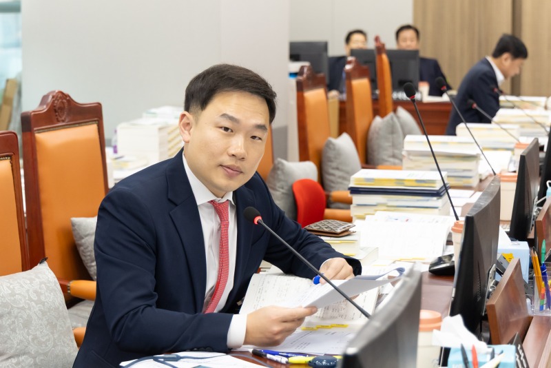 251124 이호동 의원, 기초학력지원센터 실효성 미흡.. 예산 증액보다 점검이 먼저.jpg