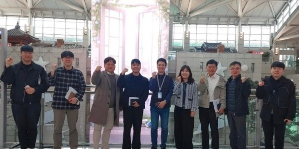 251031 정동혁 의원, 외국인 관광객과 함께 ‘인천공항-고양 환승관광’ 동행 점검(2).jpg