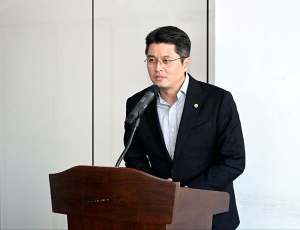 251104 이재영 의원, 지적에서 성과로... 킨텍스 장애인 일자리 창출 (2).jpg