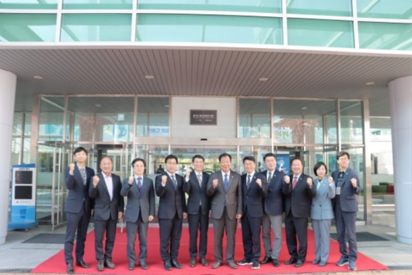 251104 안전행정위원회, “재난안전연구센터, 정책 연구와 기술 융합 통한 도민 안전 강화 기대” (1).jpg