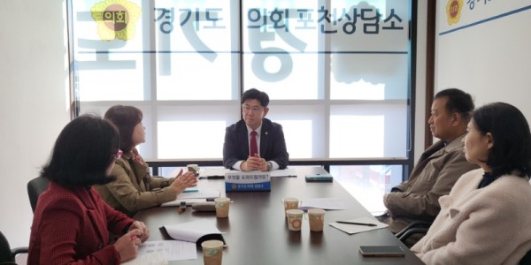 251104 윤충식 의원, 재가노인지원서비스 안정적 운영방안 마련해야 사진2.jpg