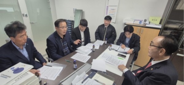 251105 김영민 의원, 노선버스 운수종사자 양성사업 간담회 개최 (1).jpg