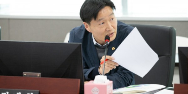 251105 道 공무원, 산하기관에 도의원 의정활동 녹취·보고 지시 (1).JPG.jpg