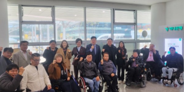 251106_이선구 의원, 복지예산 축소 문제 현장과 논의 (2).jpg