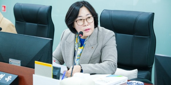 251110 서현옥 의원, 경기도는 방관자 전력,용수 대책없이 용인 반도체 산단 추진. 평택 현실적 대안지.jpg