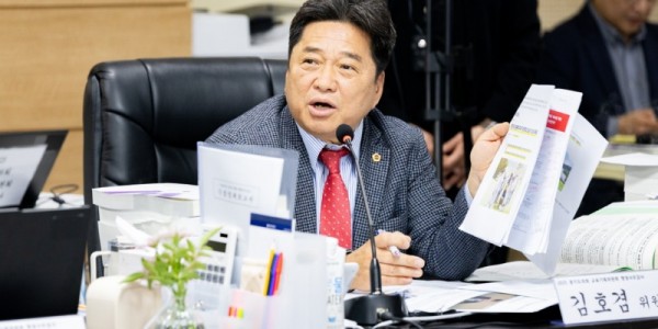 251111 김호겸 의원, 학생의 학습권은 보호되어야 하고, 교사의 교권은 존중받아야 한다!.jpg