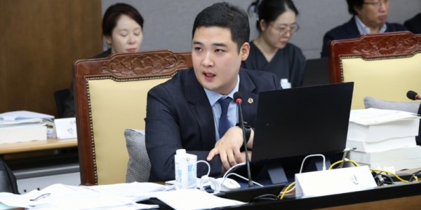 251111 최민 의원, 산업안전, 안내 중심으로는 부족... 경기도 차원의 실효적 보호체계 구축해야 (1).jpg
