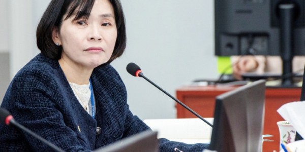 251113 “연구원 자산은 사람” ... 황세주 의원, 보건환경연구원에 안전한 연구환경 조성 주문.jpg