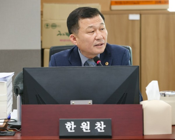 251113 한원찬 의원, 경기도시장상권진흥원, 단기 성과 중심 행정에서 벗어나야.jpg