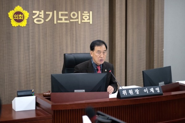 251113 이제영 의원, “기업 절박한데... ‘노력하겠다’는 관행적 답변 질타”.JPG.jpg