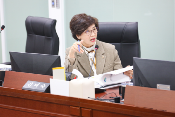 251113 김미숙 의원, “스마트공장·드론산업, 현장 중심의 실질적 지원 필요”.png