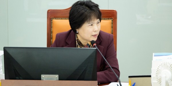 251113 서성란 의원, “프리미엄버스는 교통복지의 핵심... 탄력운행·정규노선 전환 추진해야” (1).jpg