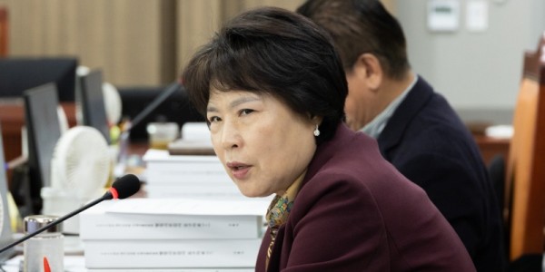 251113 서성란 의원, “프리미엄버스는 교통복지의 핵심... 탄력운행·정규노선 전환 추진해야” (2).jpg