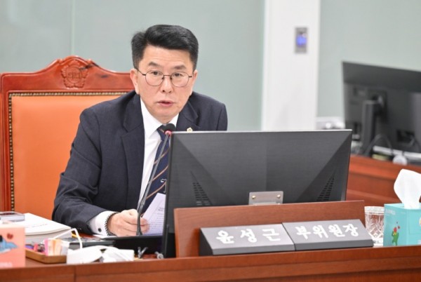 251113 윤성근 의원, “신임 소방교육, 현장·인문소양 균형 잡힌 과정으로 개선해야” 제안.jpg