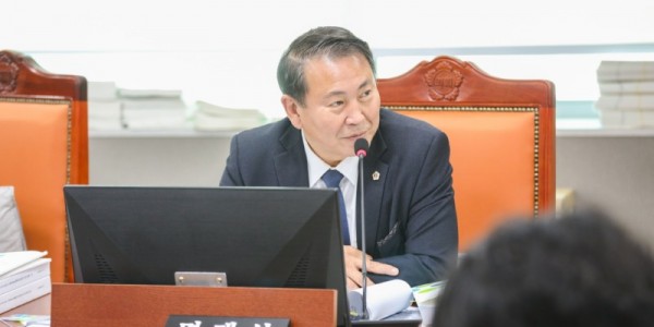 251113 명재성 의원, 고양시 2년 연속  노후어린이공원 리모델링 신청 전무 비판 (1).JPG.jpg