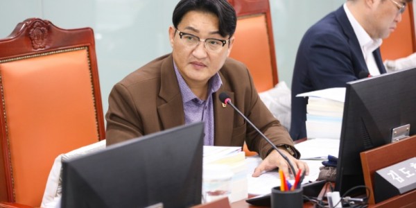 251114 김도훈 의원,  “AI 기반 관광 브랜딩, 가이드라인·데이터 전략 함께 가야”.JPG.jpg