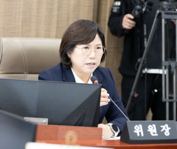 251114 이애형 의원, “학교 유휴공간 단순 비어있는 공간 아냐”...지역과 상생하는 정책 연계 주문.JPG (1).jpg