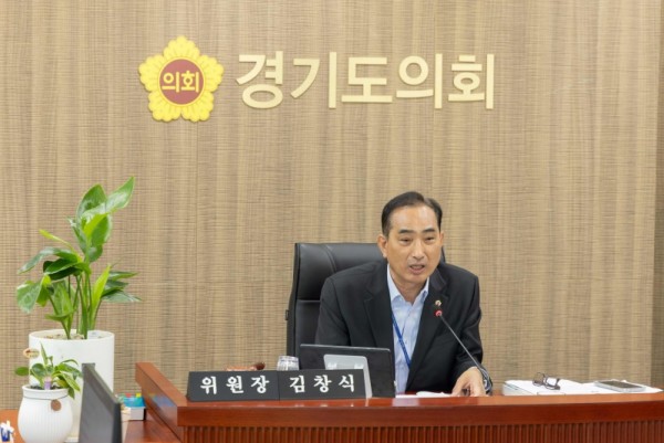 251117 김창식 의원, 농업기술원, 사전 대응 역량 강화 촉구.jpg