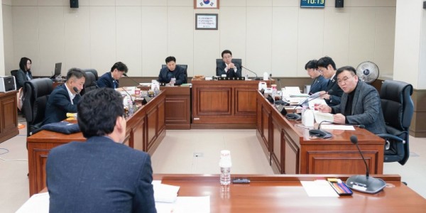 20251118 2025년 행정사무감사 2일차(3)도시건설위원회.jpg