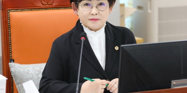 251119 김선희 의원, 유보통합준비단의 각 사업에 실효성 강조!.jpg