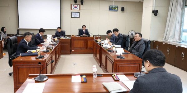 20251119 2025년 행정사무감사 3일차(3)도시건설위원회.jpg