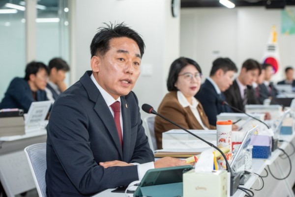 251120 이은주 의원, “경기교육 성과 뚜렷...정책의 연속성 확보해 안정적 미래교육 체제 구축해야”.jpg