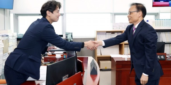 251120 인사청문특별위원회, 류인권 한국도자재단 대표이사 후보자 인사청문회 개최 결과 ‘적합’(1).JPG.jpg