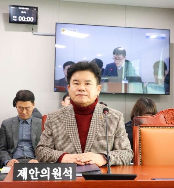 251121 문병근 의원, 경기도 건설신기술 적극 활용 위한 「건설신기술 활용 촉진에 관한 조례」 일부개정 추진.JPG.jpg