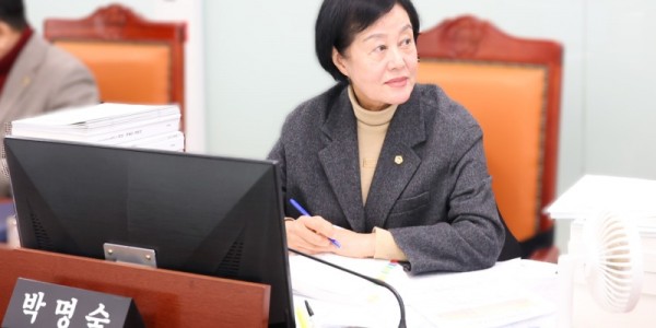 251121 박명숙 의원, “경기도 지방정원 지원 조례안” 상임위 통과 (1).jpg