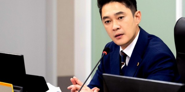 251121 전석훈 의원, “경기도 미래 먹거리 ‘피지컬 AI’ 예산, 69억에서 10억으로... 빈 껍데기 전락 위기”.jpg