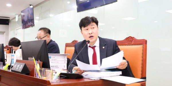 251124 이영주 의원, “균열 난 도로, 끊긴 신기술, 멈춘 자전거 정책...” 경기도 건설행정의 축을 다시 세워야.JPG.jpg