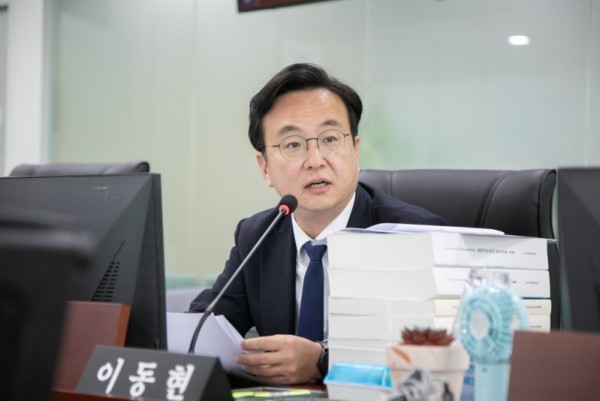 251124 이동현 의원, 급증하는 유기동물... 원인 분석과 예방 중심 정책 필요.jpg