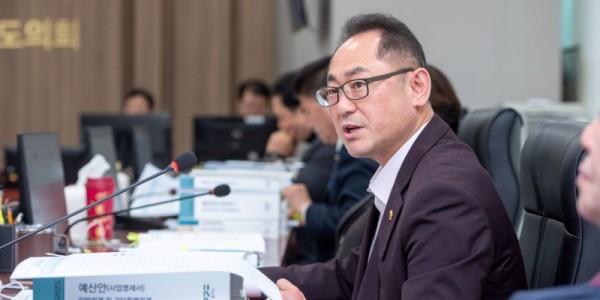 251124 김완규의원 아이들 치아 건강마저 ‘각자도생’, 경기도, 치과주치의 예산 41% 싹둑”.jpg