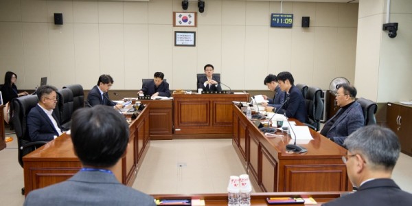 20251124 2025년 행정사무감사 8일차(5)도시건설위원회.jpg