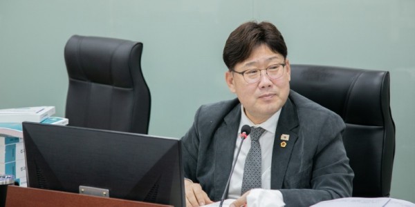251125 김태형 의원, 경기도 미래전략 핵심사업 흔들려..국가AI.반도체 기조와 엇박자.jpg