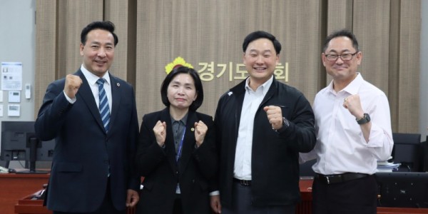 251128 황세주 의원, 삭감된 경기도 복지예산 복원 이끌어.jpg