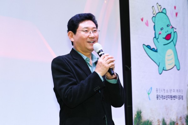 6-1. 이상일 용인특례시장은 29일 2025 꿈드림 어워즈 &amp; 성장발표회에 참석했다.jpg