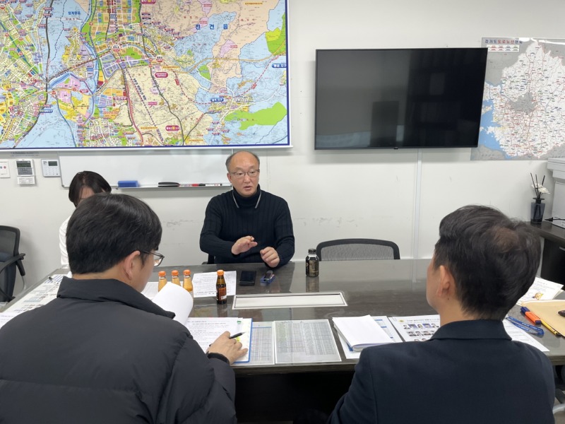 251216 김동영 의원, 서울교통공사의 8호선 별내구간 감축 운행 적극 대응 요청(1).jpg